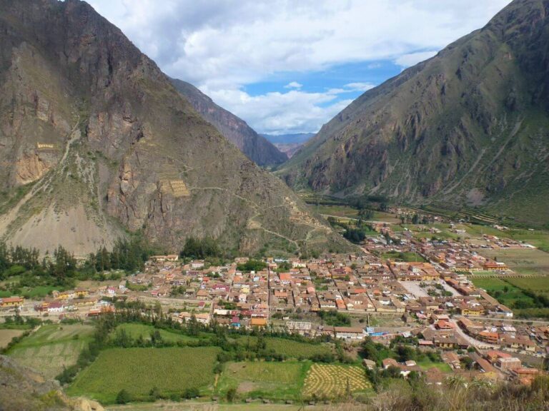 What to do in Ollantaytambo Peru